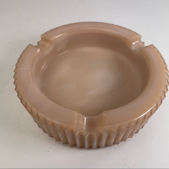 Vintage Pink Slag Glass Ashtray - Picture 3 of 10